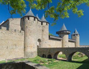 remparts-carcassonne-dream-coach-location